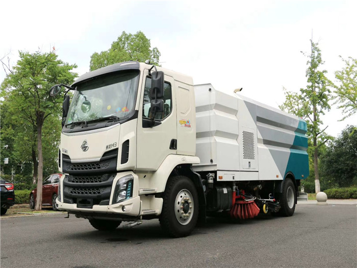 柳汽乘龍洗掃車(chē)