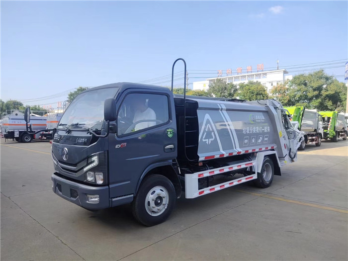 藍牌，4立方后裝壓縮式垃圾車
